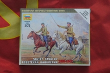 images/productimages/small/Soviet Cavalry 1935-1942 Zvezda 6161 1;72 voor.jpg